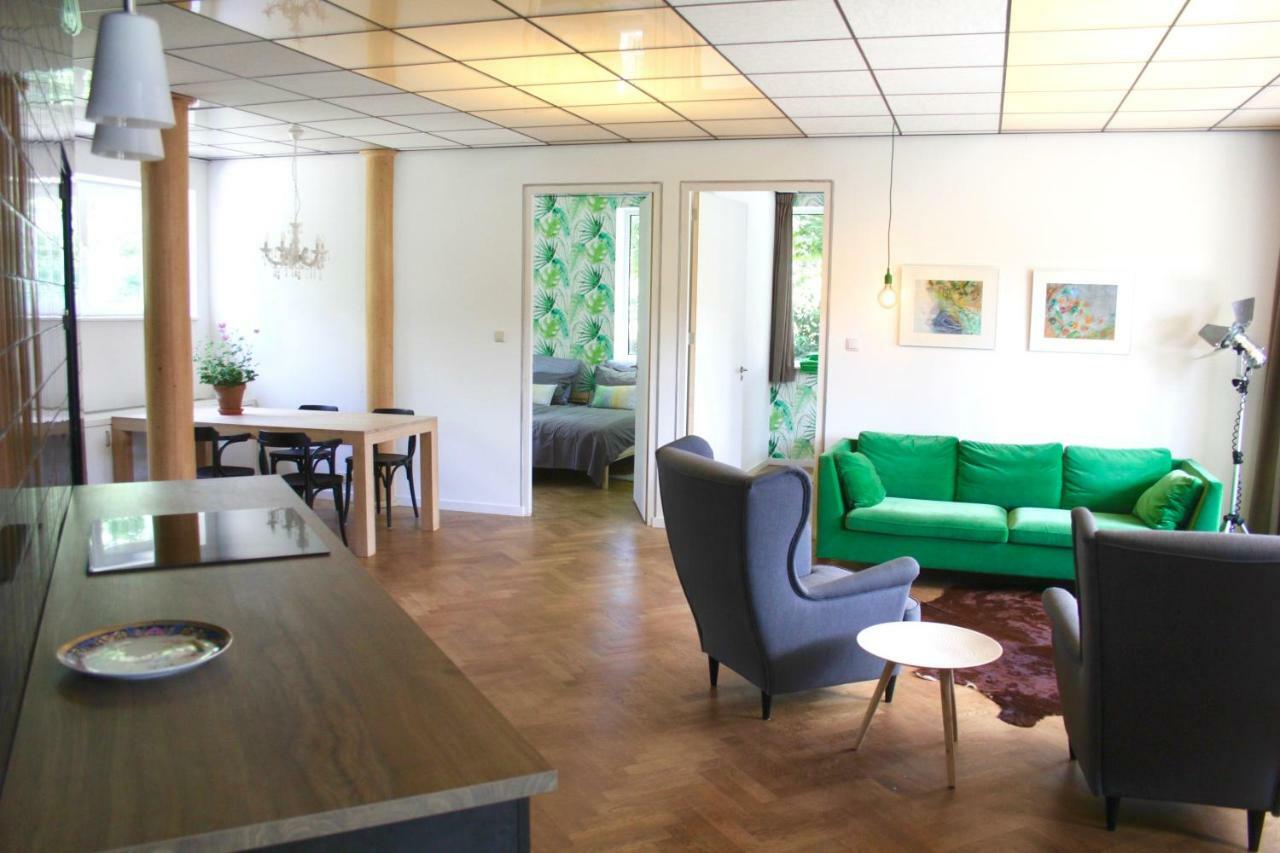 De Oude Kleuterschool Villa Zoelen Bagian luar foto