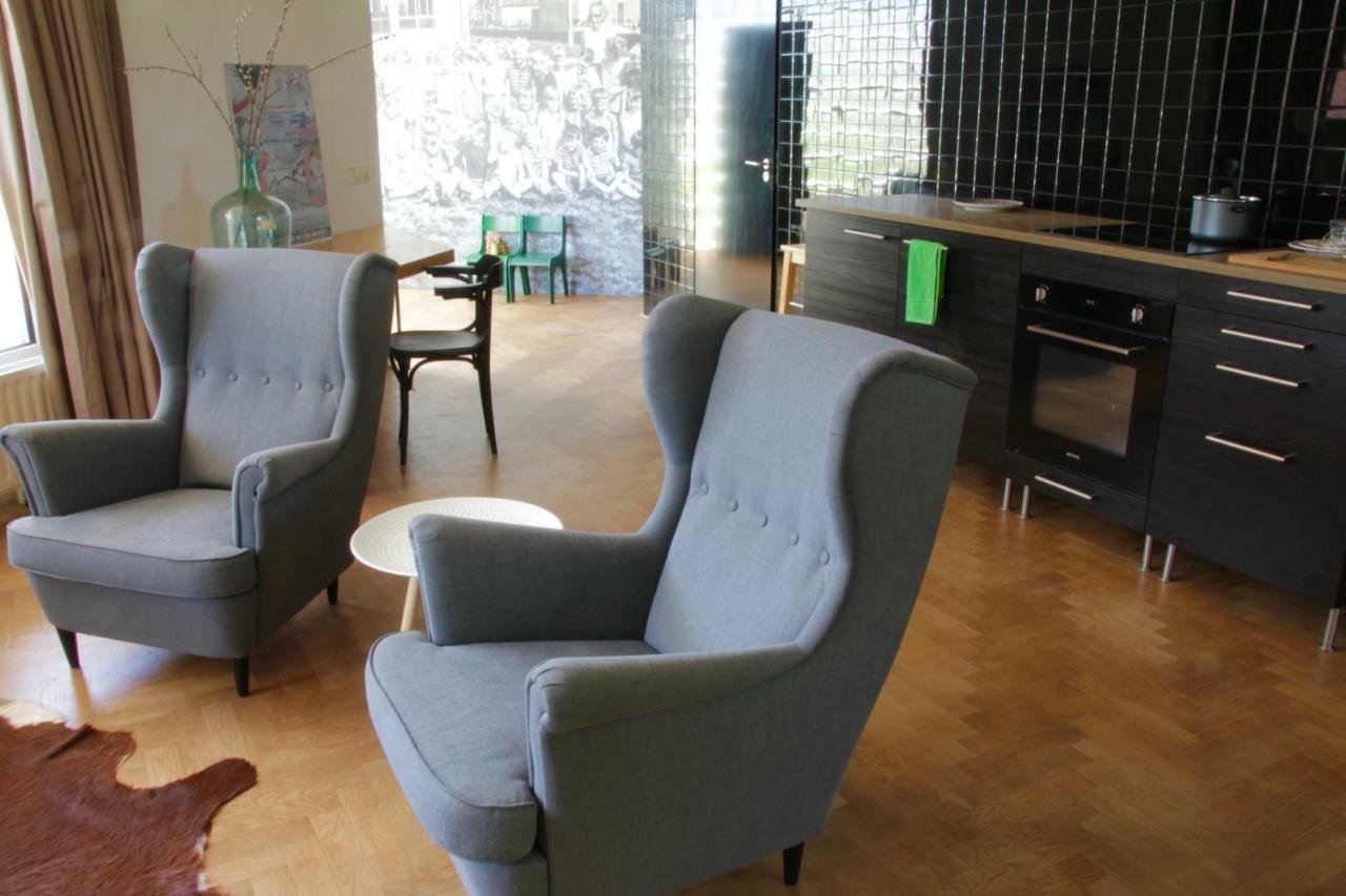 De Oude Kleuterschool Villa Zoelen Bagian luar foto
