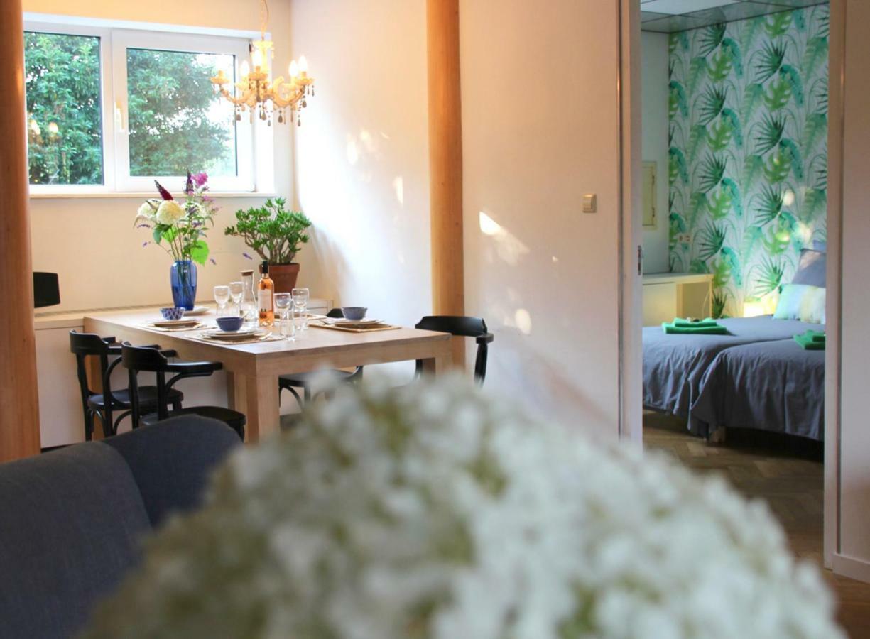 De Oude Kleuterschool Villa Zoelen Bagian luar foto